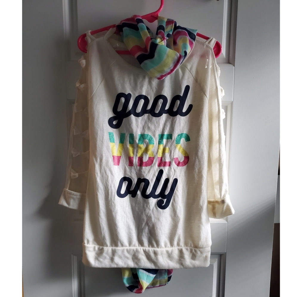 Girl's Cold Shoulder Top